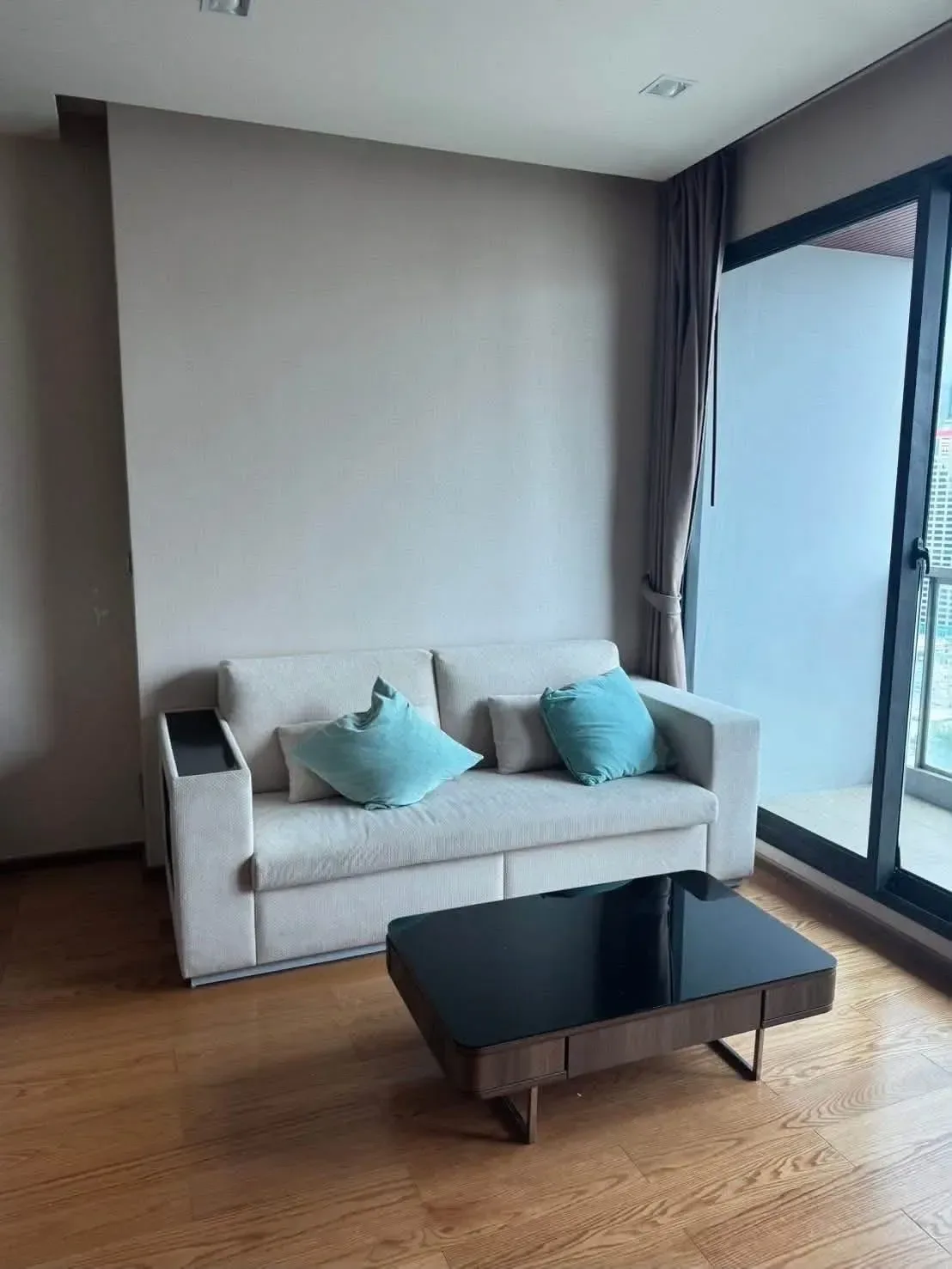 ให้เช่า คอนโด The Address Sathorn view 5