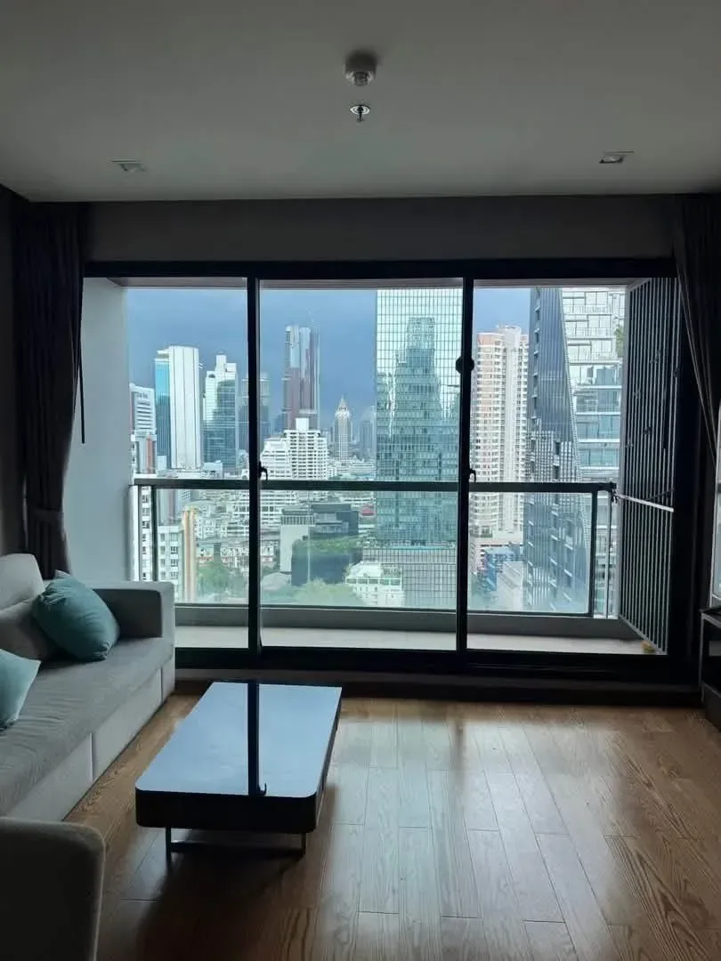 ให้เช่า คอนโด The Address Sathorn