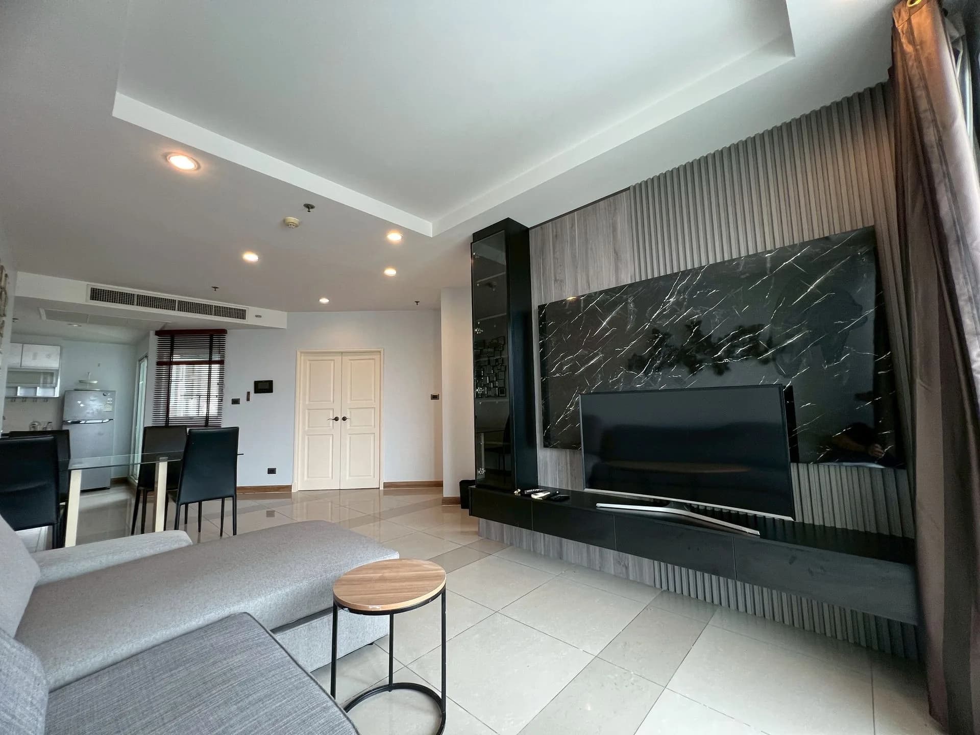 ให้เช่า Supalai Wellington คอนโด 2 ห้องนอน 2 ห้องน้ำ 77 ตร.ม. ชั้น 9 ย่านรัชดา-ห้วยขวาง