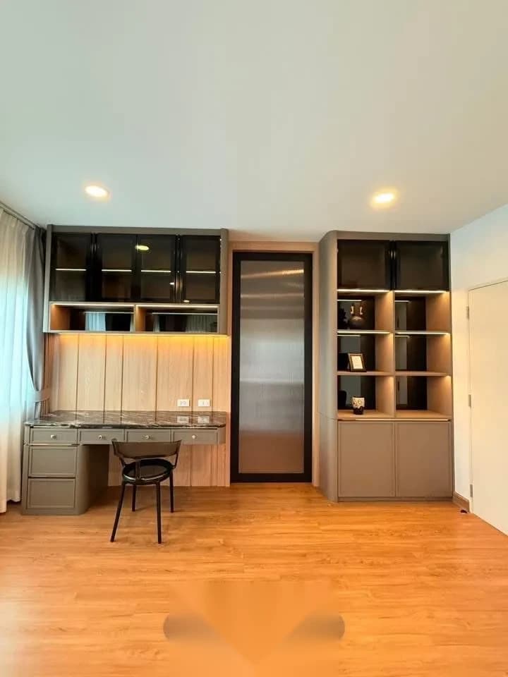 ให้เช่าบ้านเดี่ยว Centro Bangna 4 ห้องนอน 5 ห้องน้ำ ใกล้เมกะบางนา เฟอร์ครบ view 3