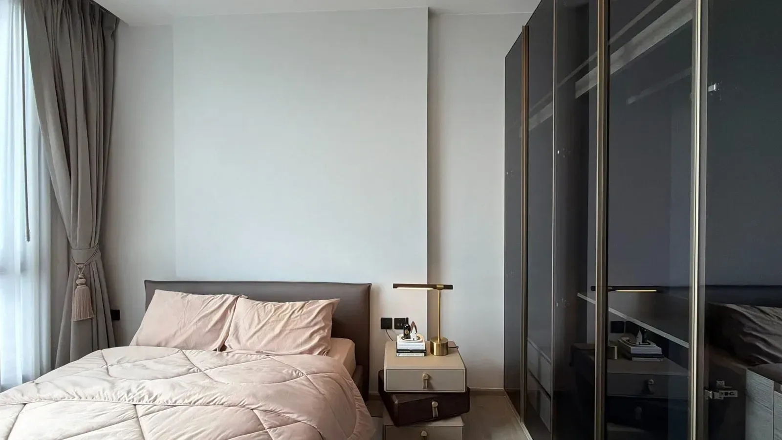 ให้เช่า คอนโด The Crest Park Residences view 2